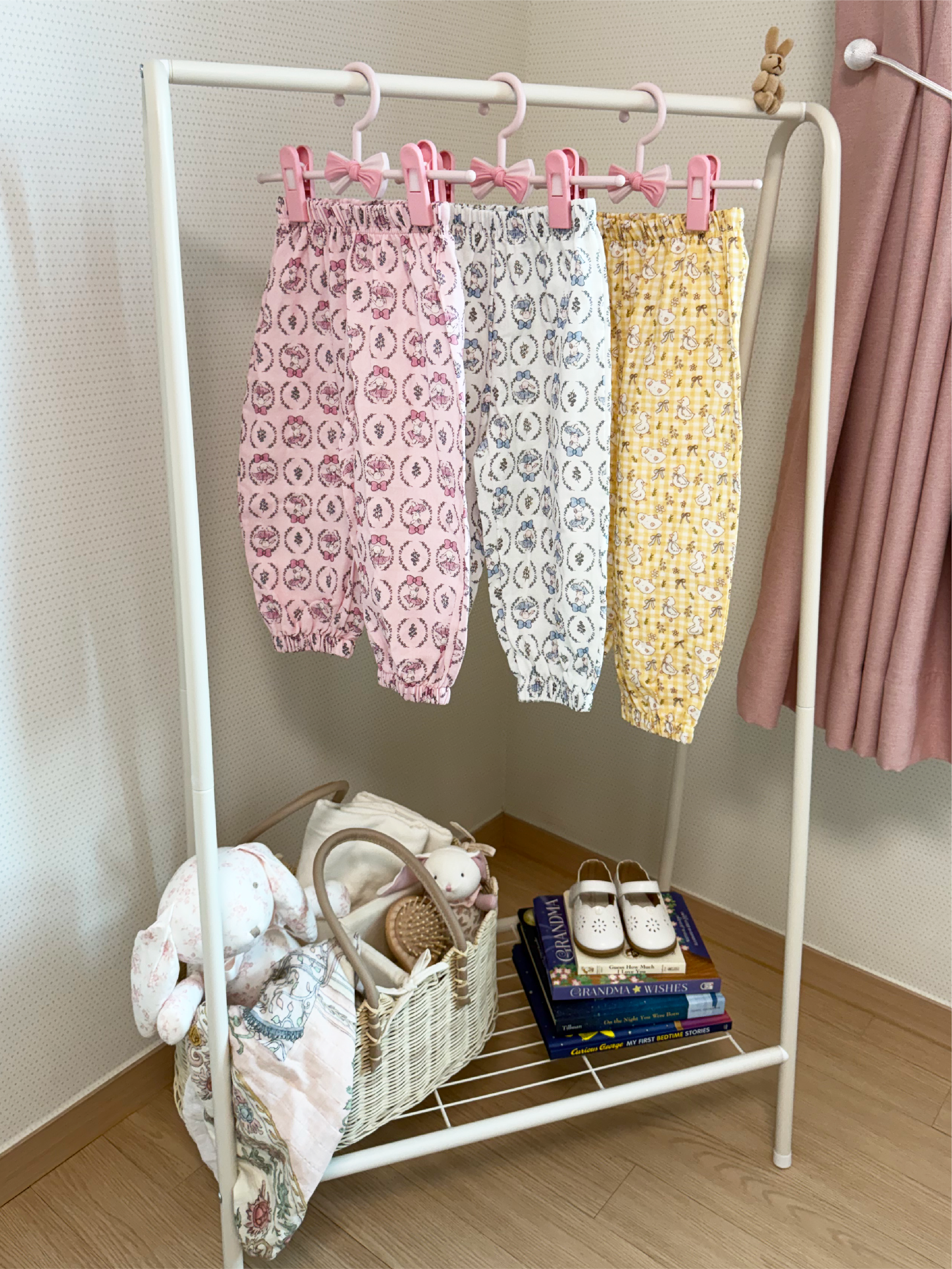 Egg-stra Cute & Breezy Pants