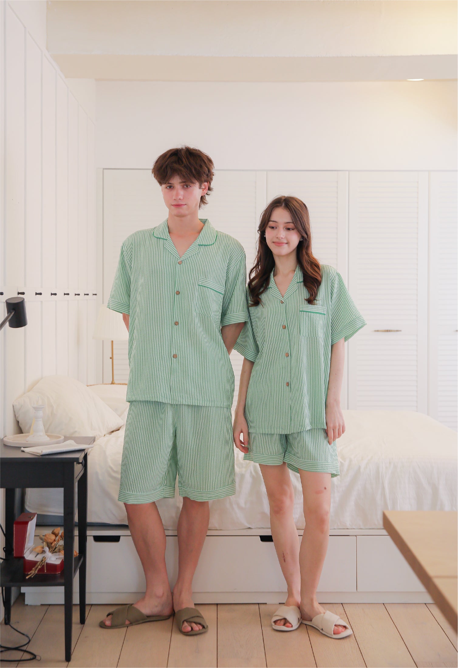 (Pre-order) Men's Clover Collared Short Sleeve Set