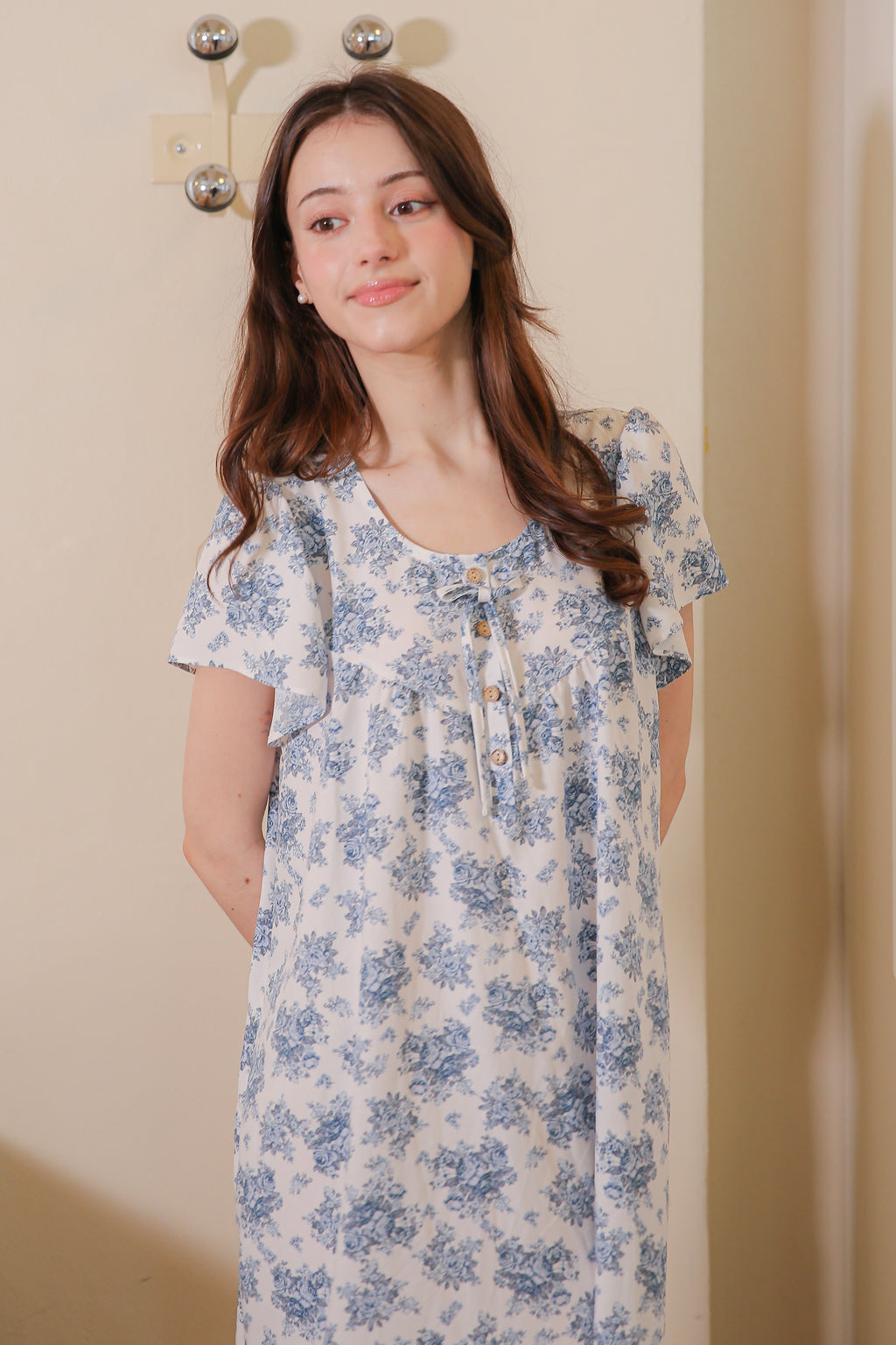 Blue Toile Adult Short Sleeve Nightgown