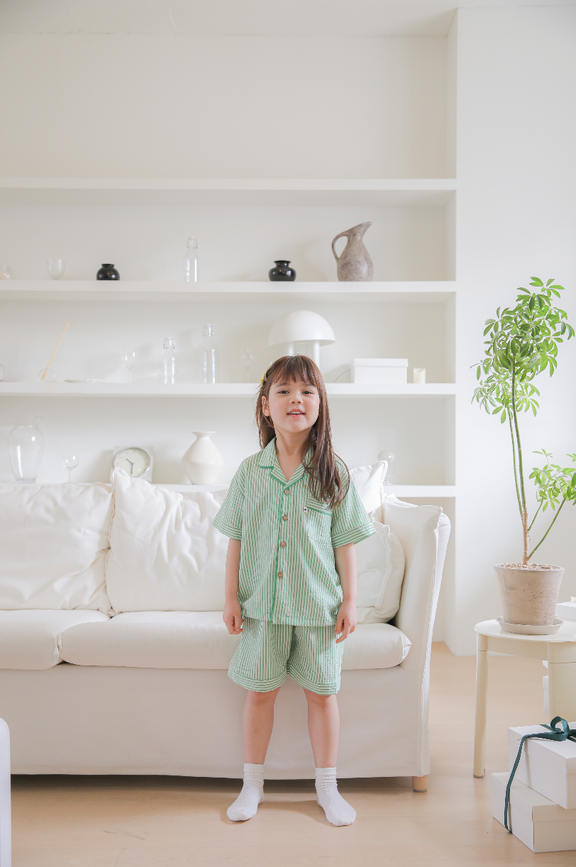 Clover Collared Short Sleeve Set