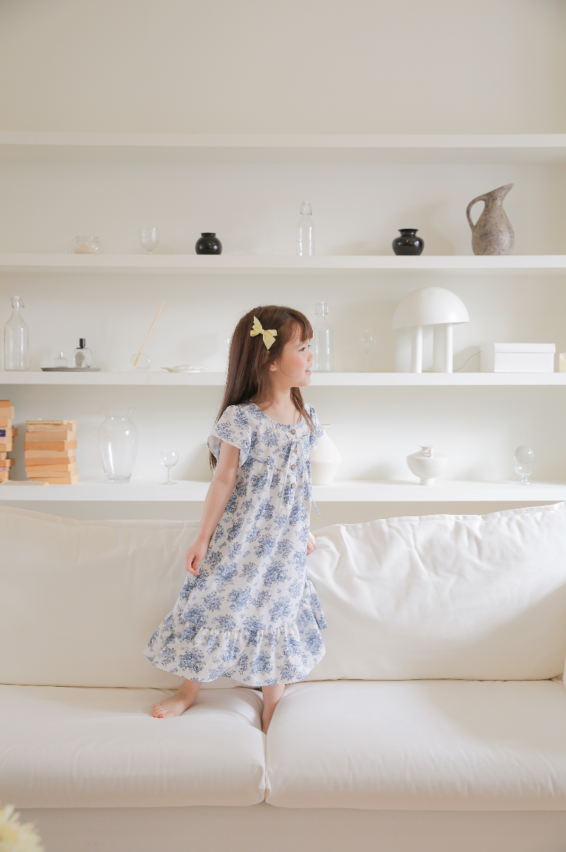 Blue Toile Short Sleeve Nightgown